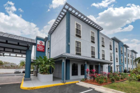 Отель Best Western Plus Bradenton Gateway Hotel  Брадентон